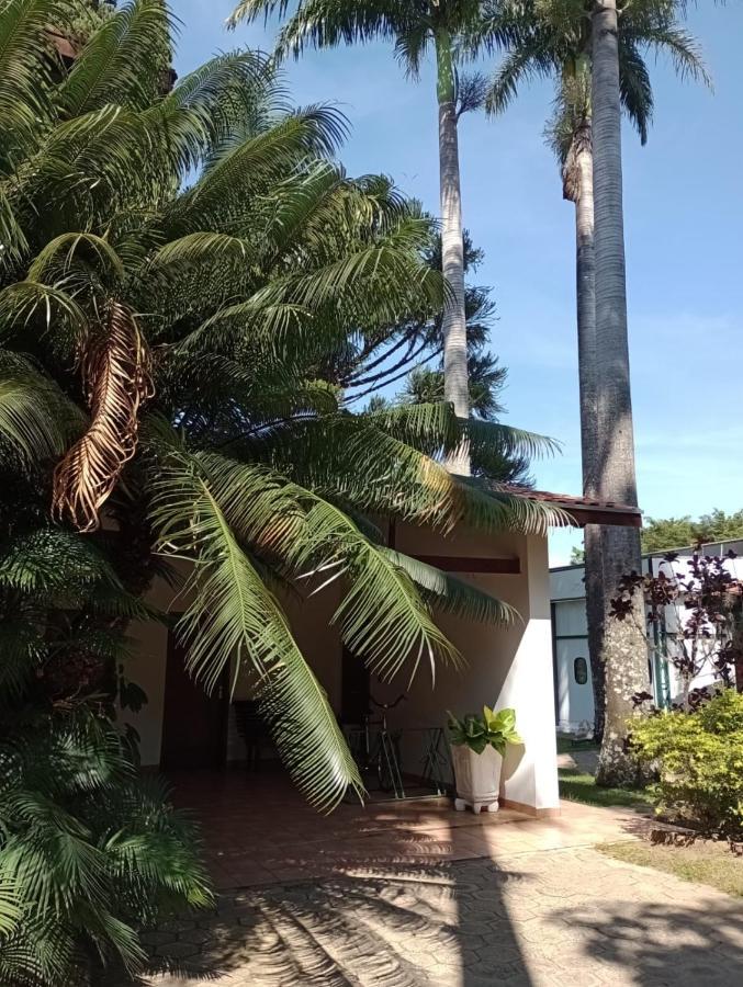 Casa Vista Lago Vitoria Regia Holambra Exterior foto